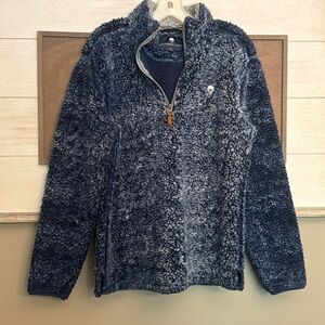 Southern Shirt Company 1/4 zip pullover gently used. Great condition